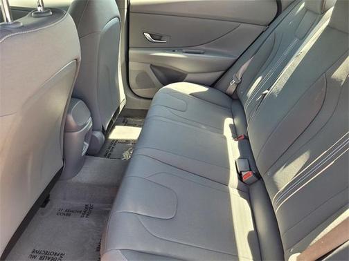 2025 Hyundai ELANTRA HEV SEL Sport