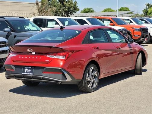 2025 Hyundai ELANTRA HEV SEL Sport