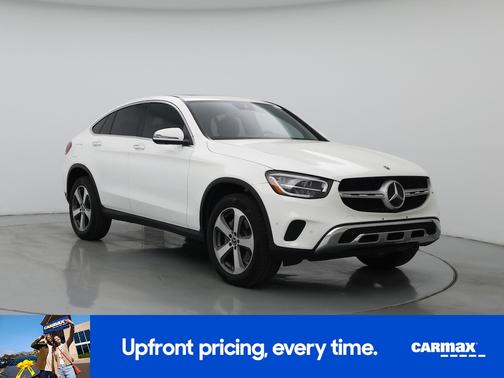 White 2023 Mercedes-Benz GLC 300