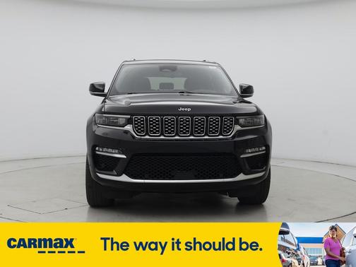 2023 Jeep Grand Cherokee Summit
