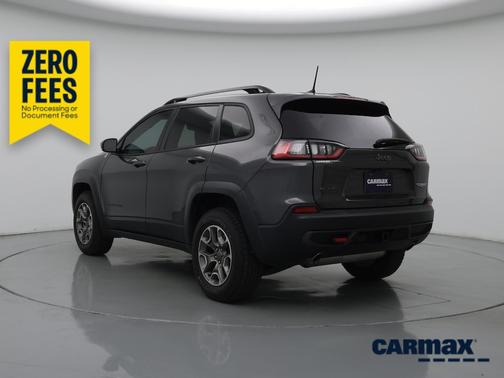 Gray 2022 Jeep Cherokee Trailhawk