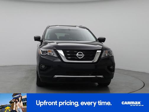 2017 Nissan Pathfinder SL