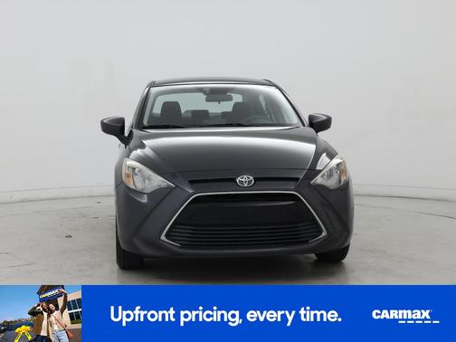 Gray 2017 Toyota Yaris iA