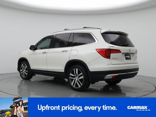 White 2016 Honda Pilot Touring