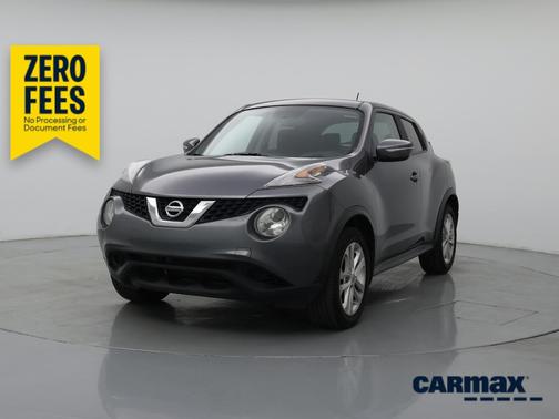 Gray 2015 Nissan Juke SV