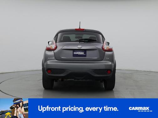 Gray 2015 Nissan Juke SV