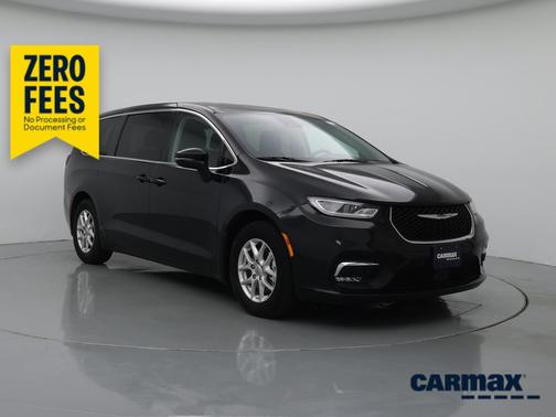 Black 2023 Chrysler Pacifica Touring L