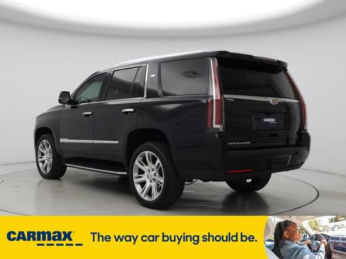 2017 Cadillac Escalade Luxury