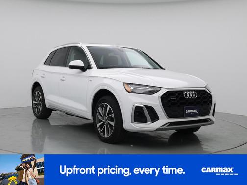 White 2024 Audi Q5 S-Line Premium Plus