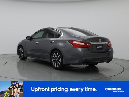 Gray 2017 Nissan Altima SV