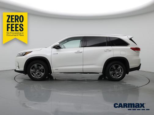 White 2017 Toyota Highlander Hybrid Limited Platinum