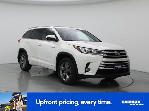 White 2017 Toyota Highlander Hybrid Limited Platinum