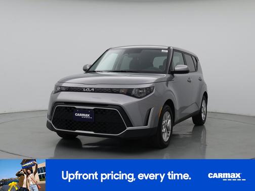 Gray 2025 Kia Soul LX