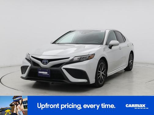 2023 Toyota Camry Hybrid SE