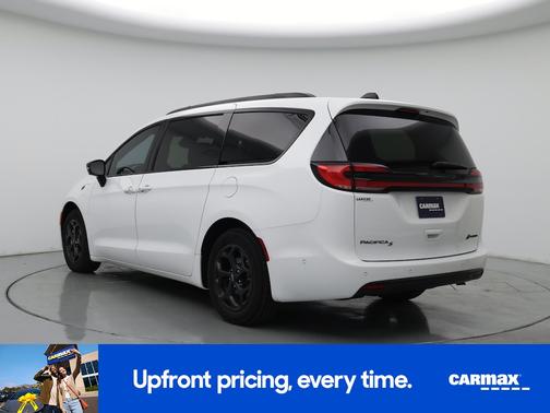 White 2024 Chrysler Pacifica Hybrid S Appearance Pkg