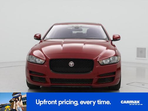 2017 Jaguar XE Prestige