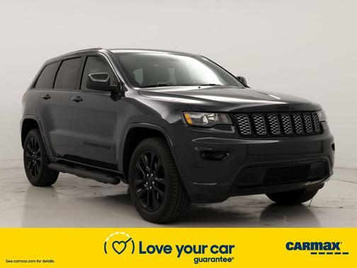 Photo 1 of 26 of 2018 Jeep Grand Cherokee Altitude