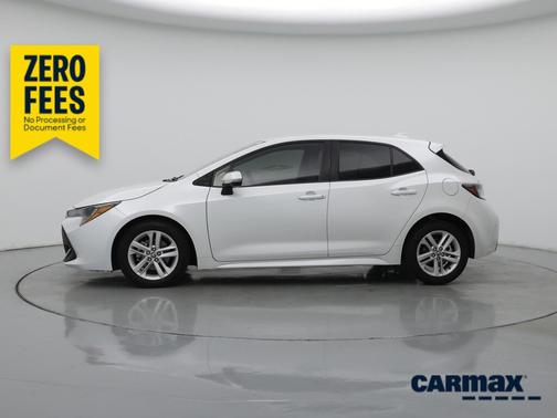 White 2022 Toyota Corolla Hatchback SE