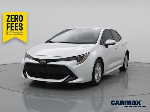 White 2022 Toyota Corolla Hatchback SE