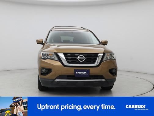 2017 Nissan Pathfinder SL