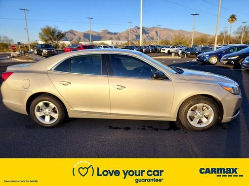 Photo 4 of 23 of 2014 Chevrolet Malibu 1LS