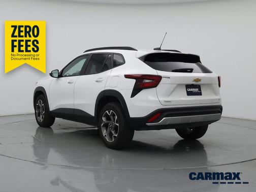 White 2025 Chevrolet Trax LT