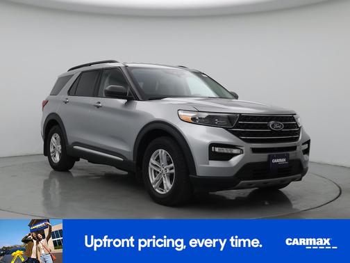 Silver 2022 Ford Explorer XLT