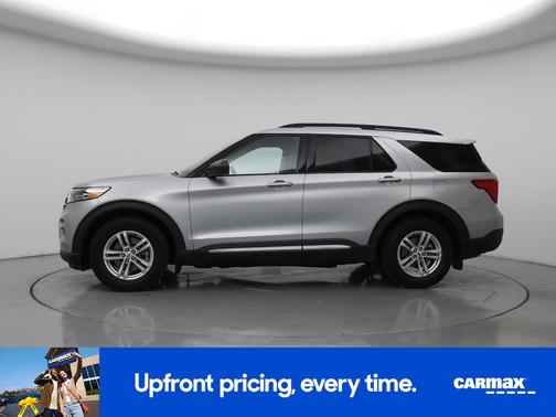 Silver 2022 Ford Explorer XLT
