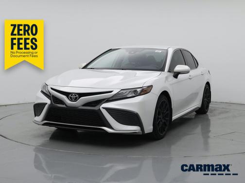 White 2021 Toyota Camry XSE