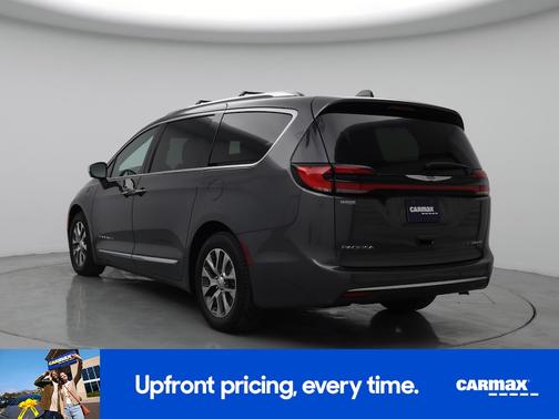 2022 Chrysler Pacifica Hybrid Pinnacle