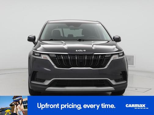 2024 Kia Carnival LX Seat Package