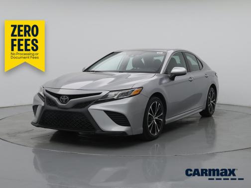 Silver 2020 Toyota Camry SE