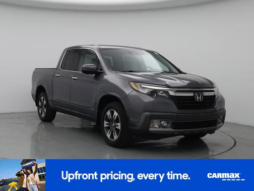 Gray 2017 Honda Ridgeline RTL-E