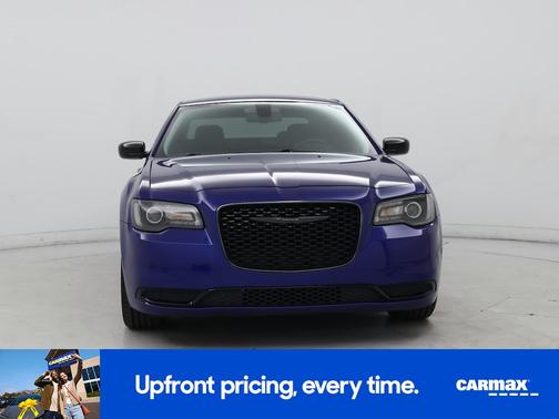 2020 Chrysler 300 Touring