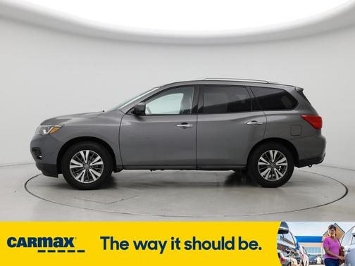 2019 Nissan Pathfinder SL