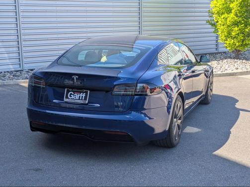 Blue 2022 Tesla Model S