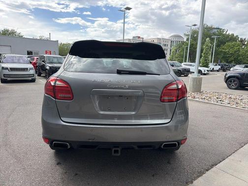 Gray 2011 Porsche Cayenne Cayenne