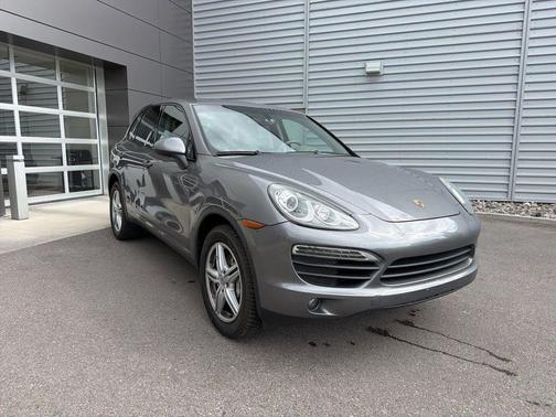Gray 2011 Porsche Cayenne Cayenne