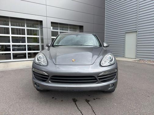 Gray 2011 Porsche Cayenne Cayenne