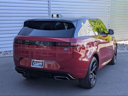 Santorini 2023 Land Rover Range Rover Sport SE