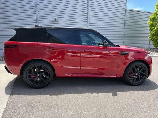 Santorini 2023 Land Rover Range Rover Sport SE