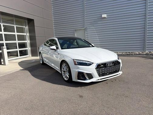 Glacier White Metallic 2023 Audi A5 Sportback 45 S Line Premium