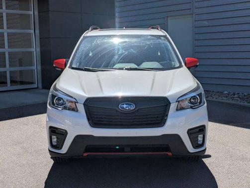 Crystal White Pearl 2020 Subaru Forester Sport