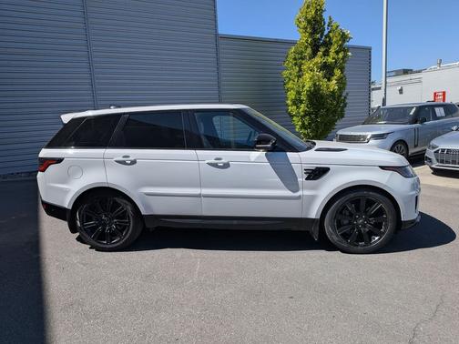Fuji White 2022 Land Rover Range Rover Sport HSE Silver Edition