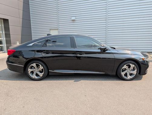 Crystal Black Pearl 2018 Honda Accord EX-L