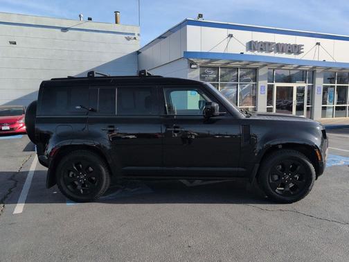 Santorini Black Metallic 2022 Land Rover Defender 110 X-Dynamic SE