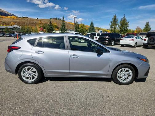 2025 Subaru Impreza Base