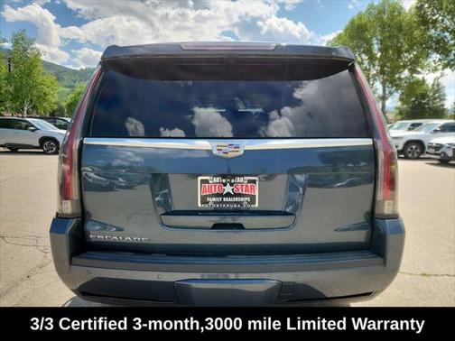 2020 Cadillac Escalade Premium Luxury