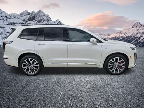 2022 Cadillac XT6 Sport AWD