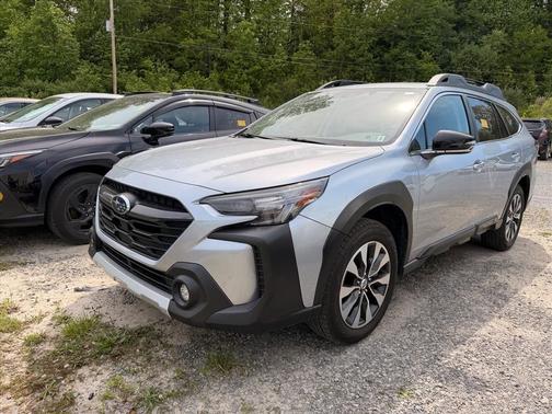 Ice Silver Metallic 2024 Subaru Outback Limited